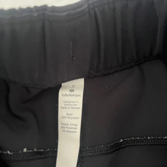 Lululemon Lot On The Fly Pants and Leggins - Picture 2 of 6